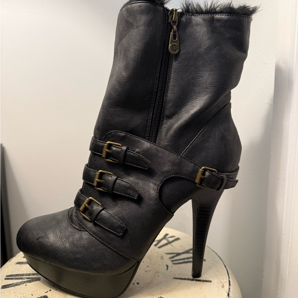 G by Guess Black Heeled Boots with Buckle Detail